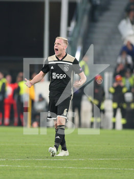 2019-04-16 - Van de Beek - JUVENTUS VS AJAX AMSTERDAM - UEFA CHAMPIONS LEAGUE - SOCCER